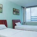 Espacioso Apartamento De 2 Habitaciones Con Excelente Vista Al Mar.